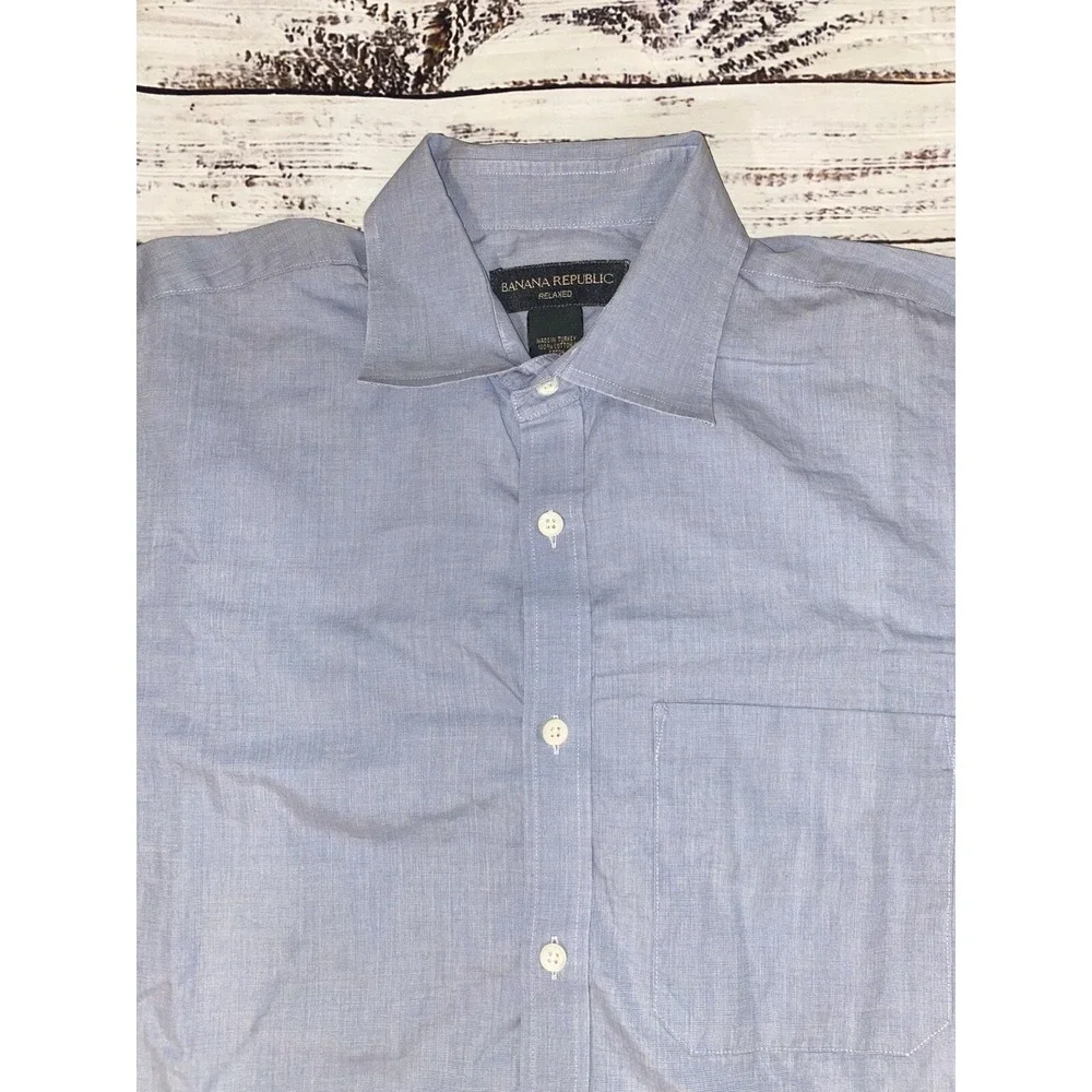 Banana Republic Mens Blue Shirt  L Button Up Relaxed Fit